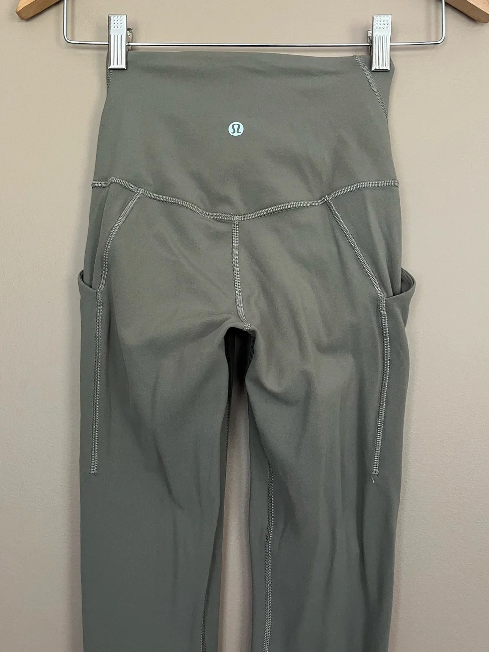 {Lululemon} Align High Rise Pant with Pockets 25